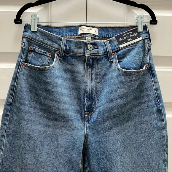 NWT Abercrombie & Fitch The Ankle Straight Ultra High Rise Curve Love Jeans 29 8